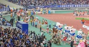 首先勇士没有3-4号位的高个子防守球员