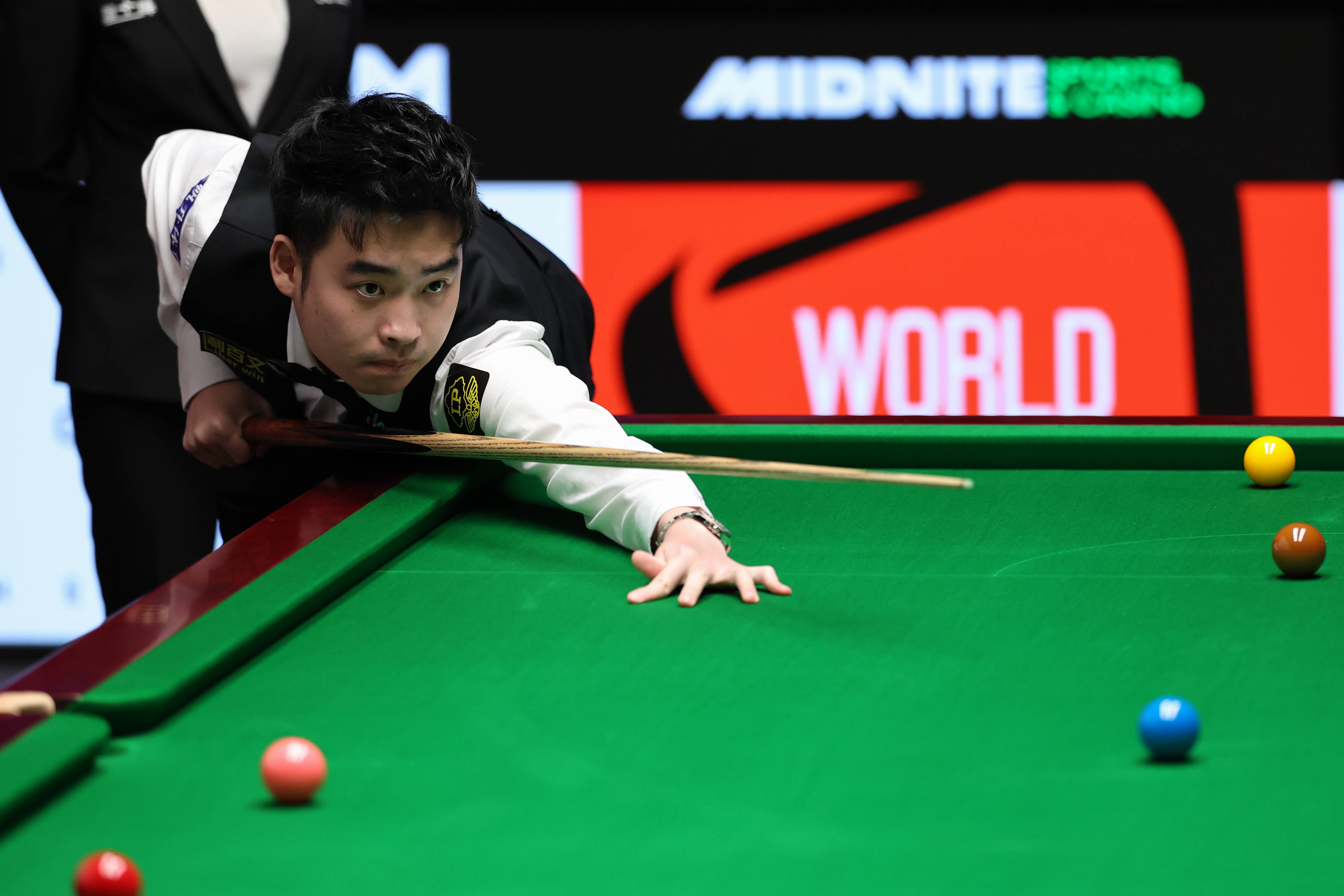 几乎每一个 几乎每一个