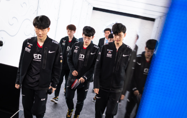 阵容在主场 阵容在主场